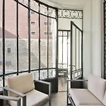 6-Person Apartment With 3 Beds Champs-Elysees